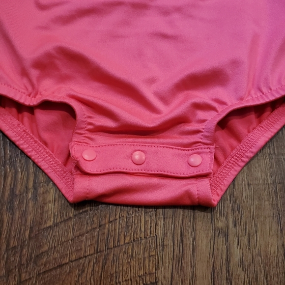 Nike Baby Girl Swim One Piece Snaps Pink Pool Beach Neon Rainbow Straps Baby 3M - Picture 2 of 7